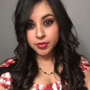 Meet your Posher, Elba